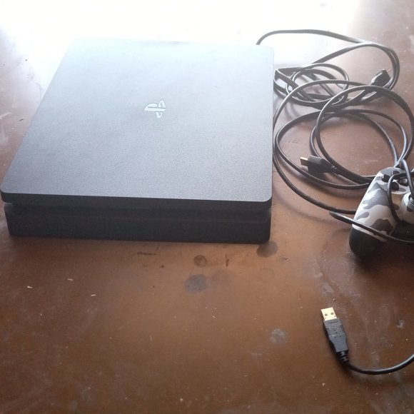PS4 slim 1tb with 6 games